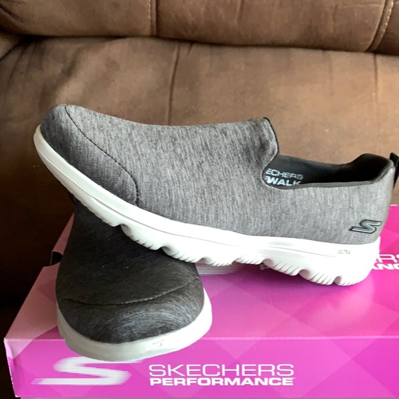Skechers Go Walk Evolution - Picture 2 of 6